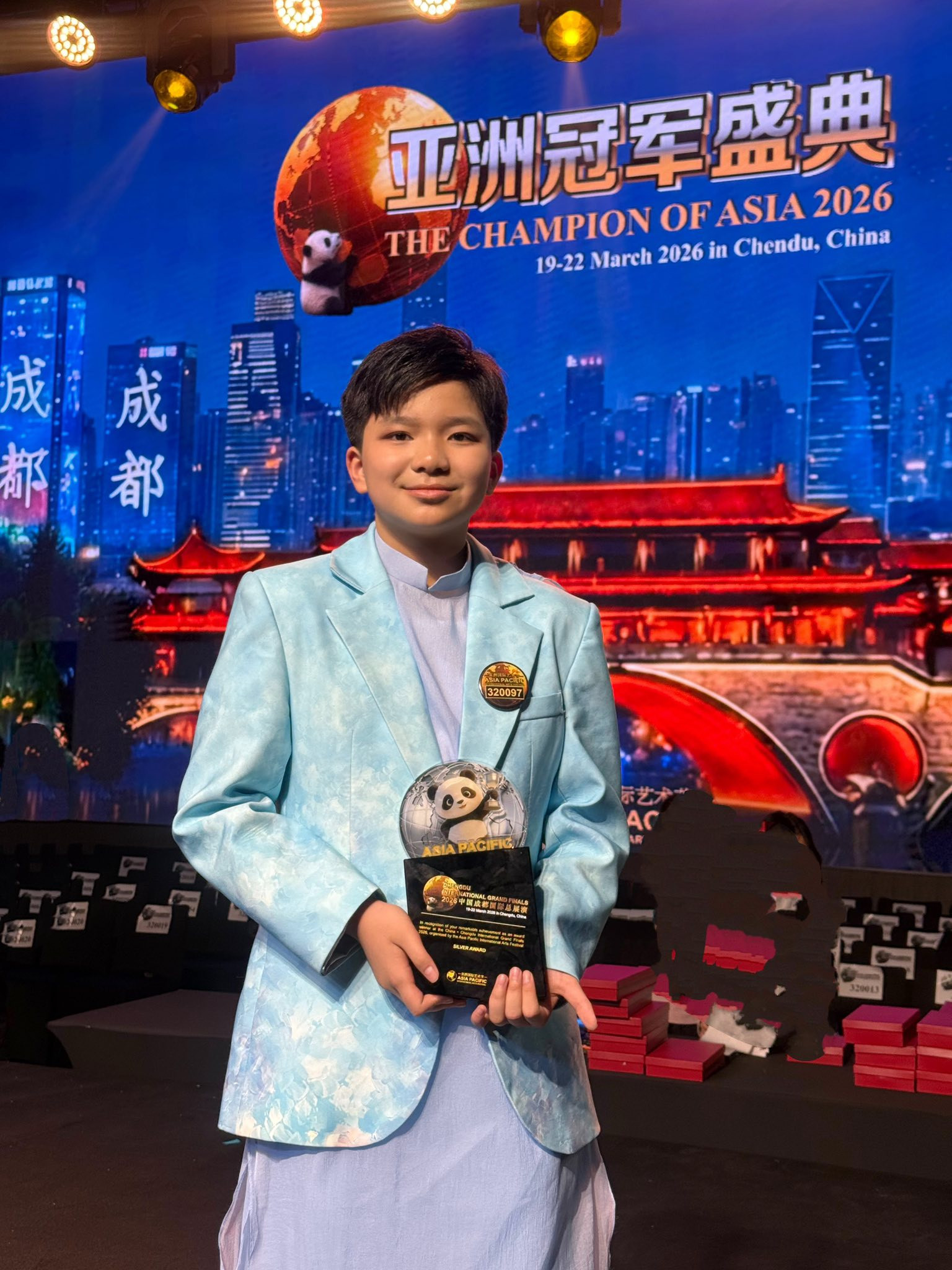 Hành trình từ Giải Vàng Quốc gia đến Giải Bạc Quốc tế đầy tự hào của tài năng nhí Nam Khánh.