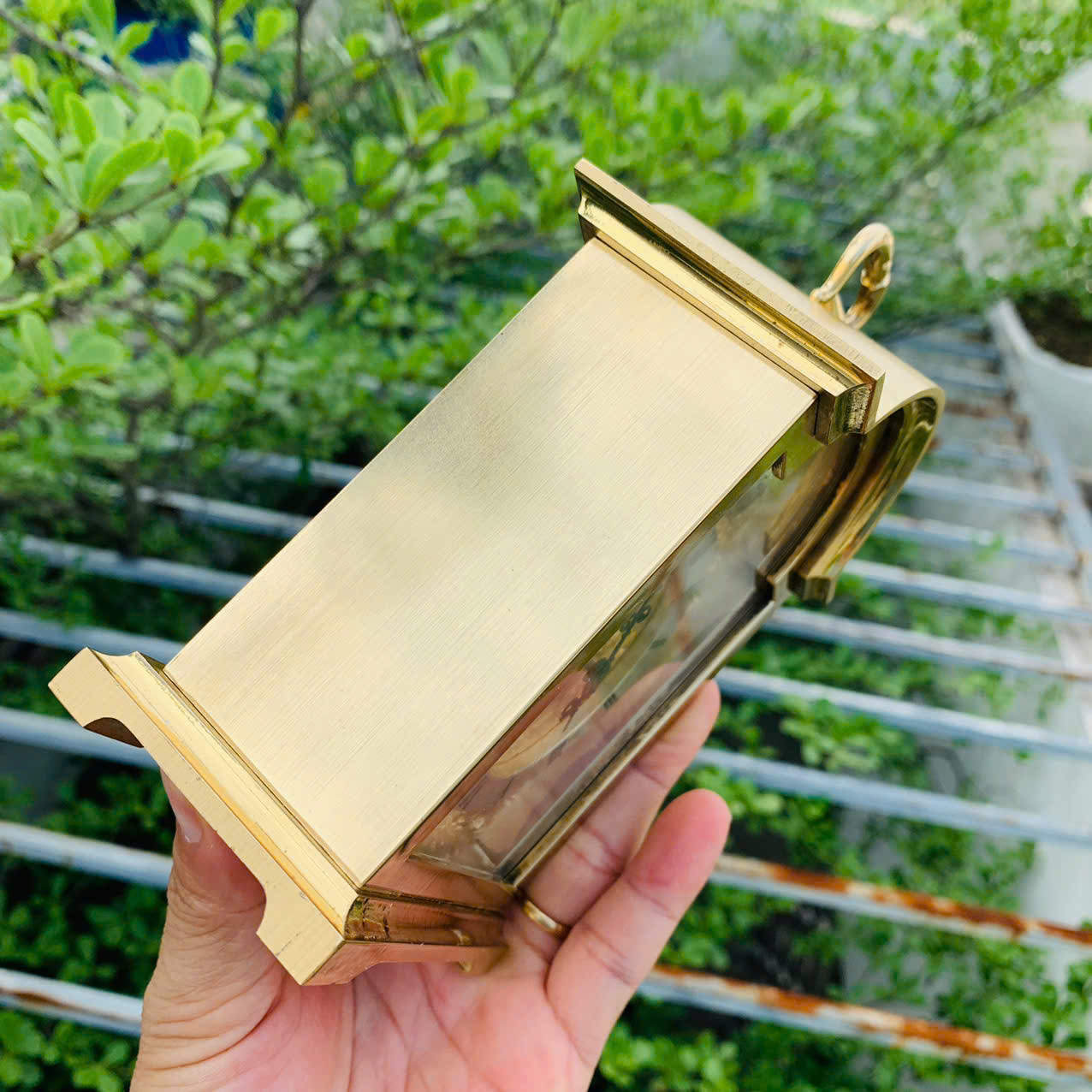 Đồng hồ báo thức Swiza cót tuần size đại