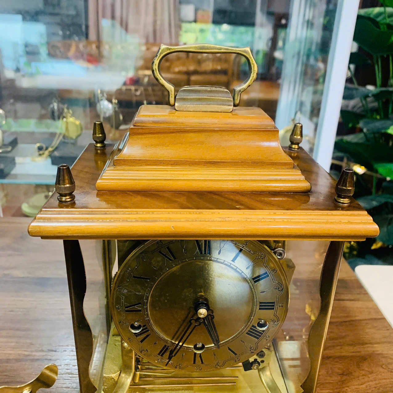Đồng hồ để bàn Schatz 8 gông 8 búa vỏ gỗ vintage