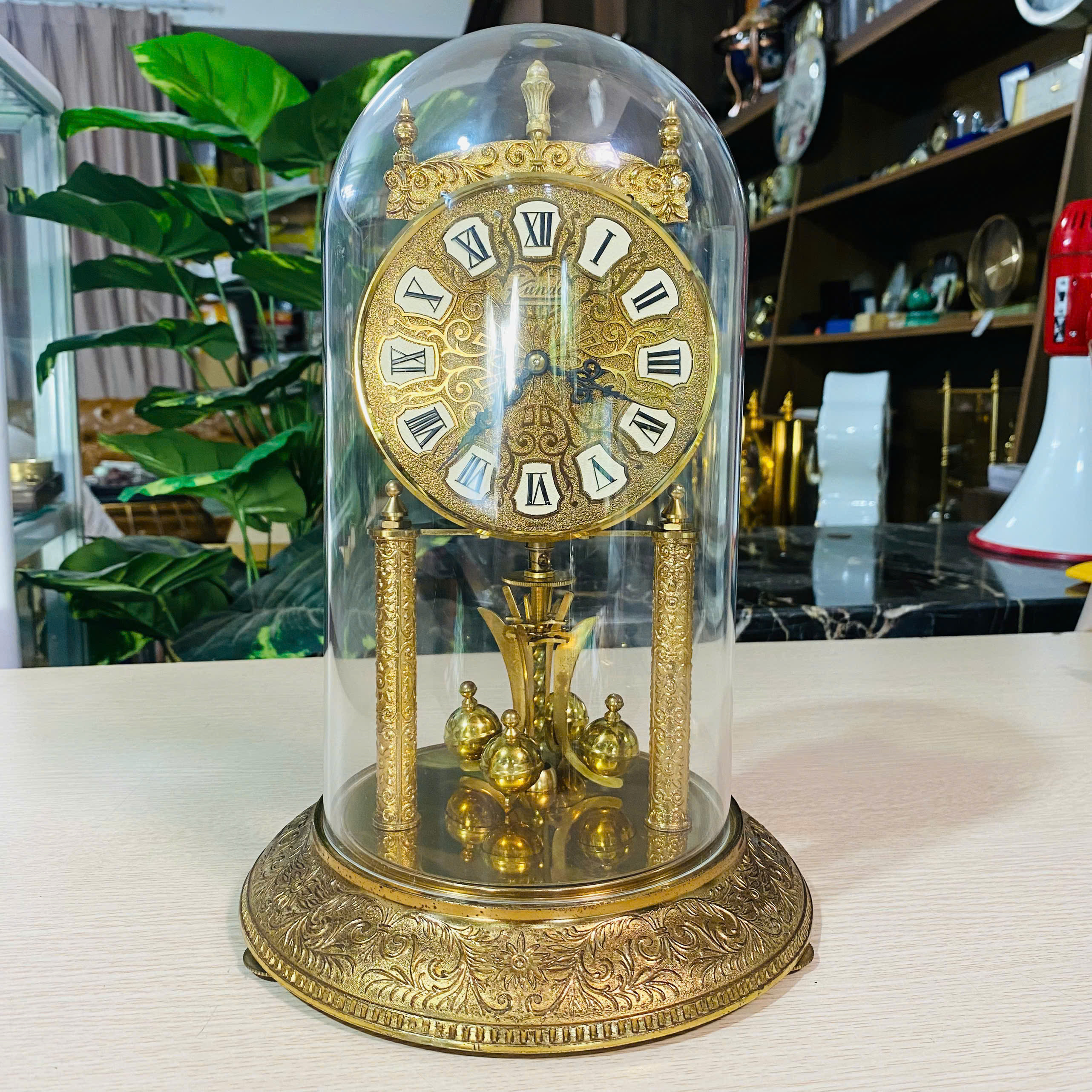 Đồng hồ úp ly Kundo cót 400 ngày