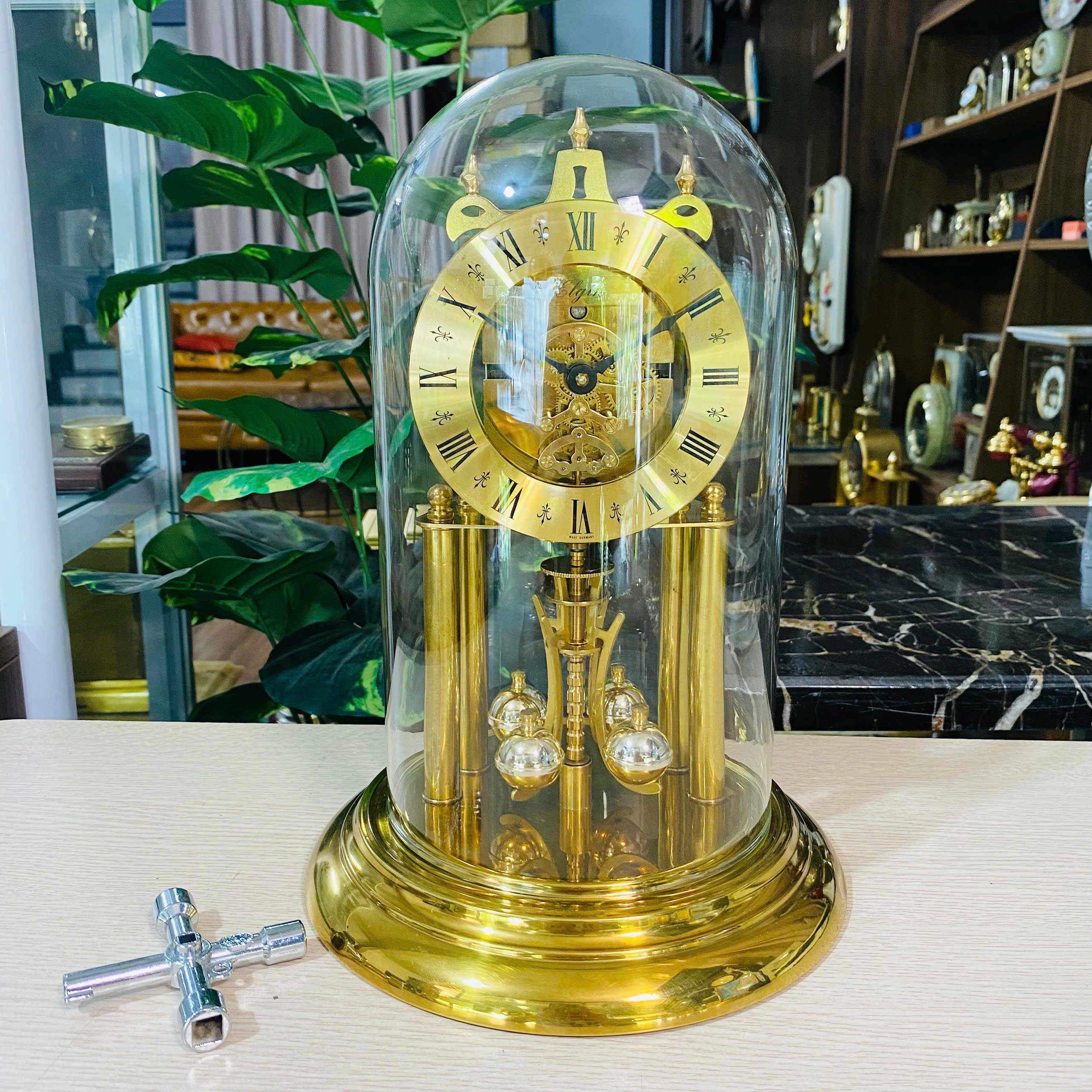 Đồng hồ úp ly Elgin Haller đẹp nguyên bản