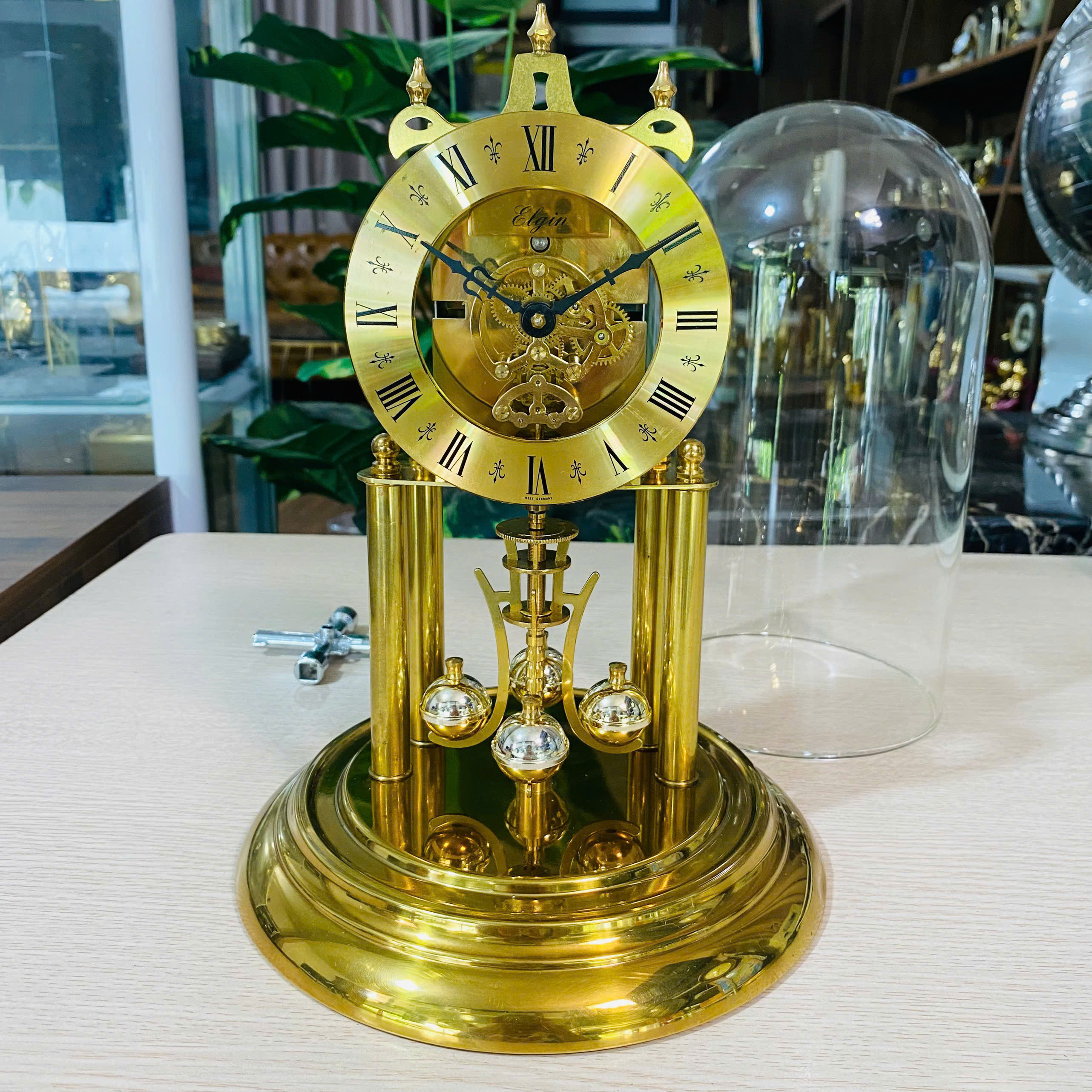Đồng hồ úp ly Elgin Haller đẹp nguyên bản