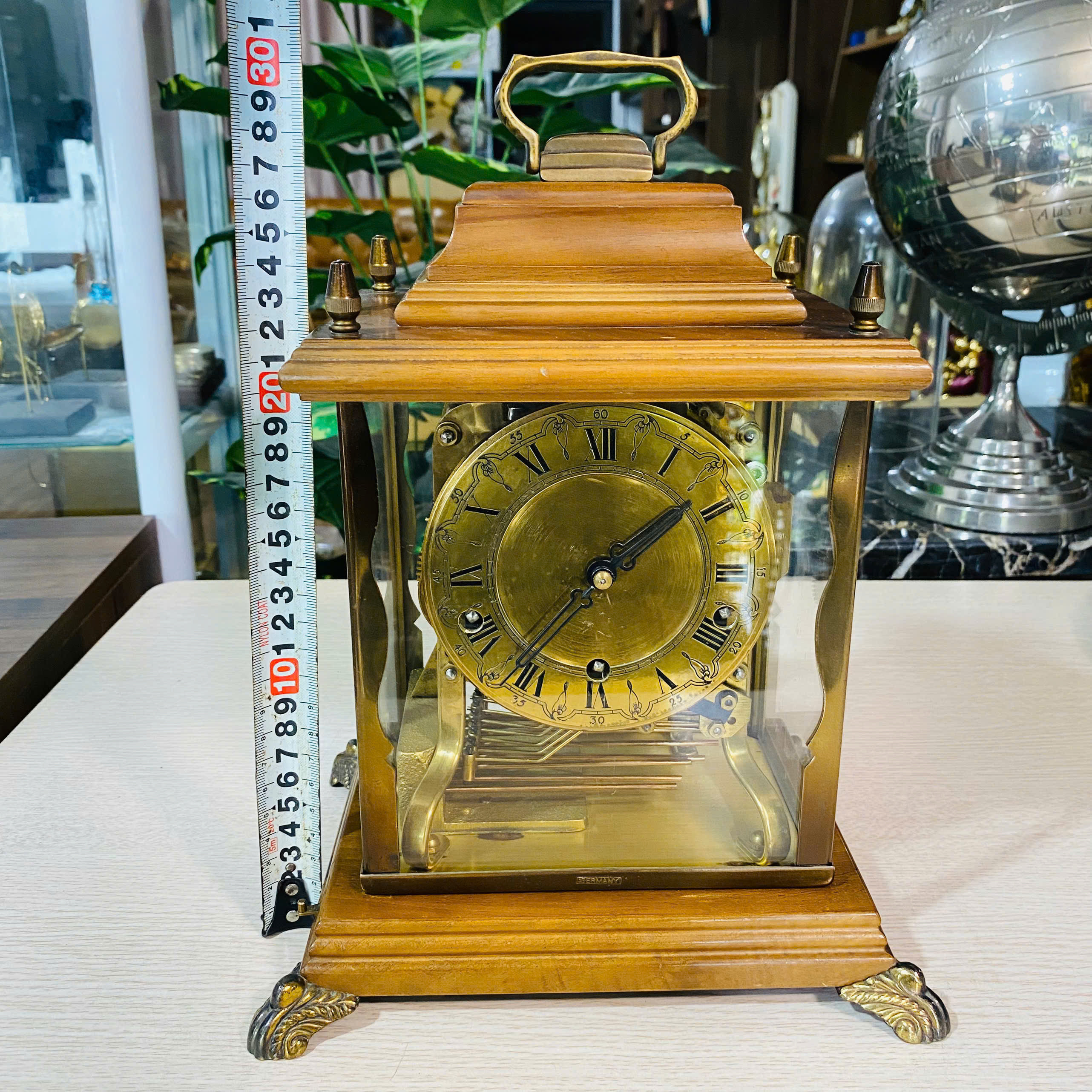 Đồng hồ để bàn Schatz 8 gông 8 búa vỏ gỗ vintage