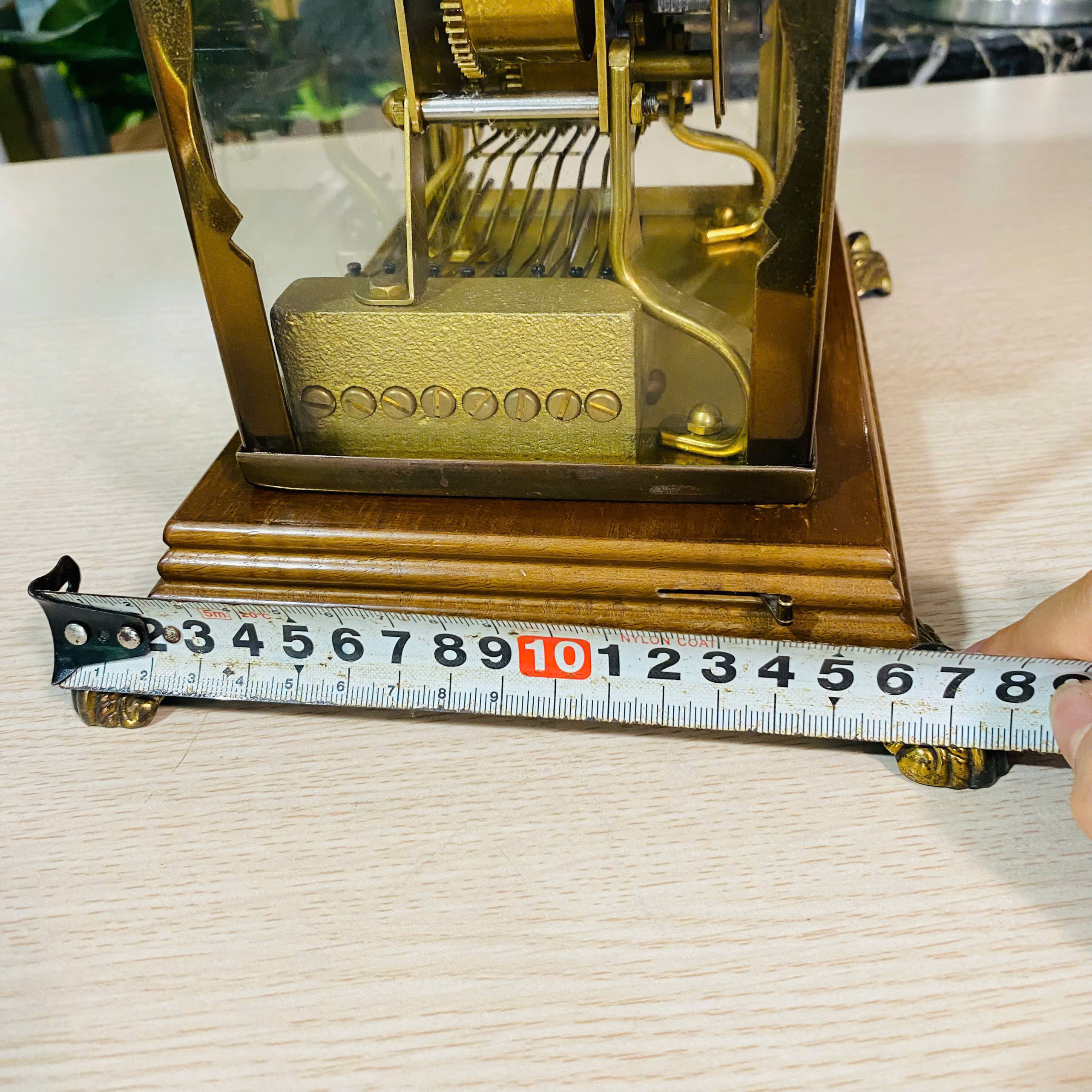 Đồng hồ để bàn Schatz 8 gông 8 búa vỏ gỗ vintage