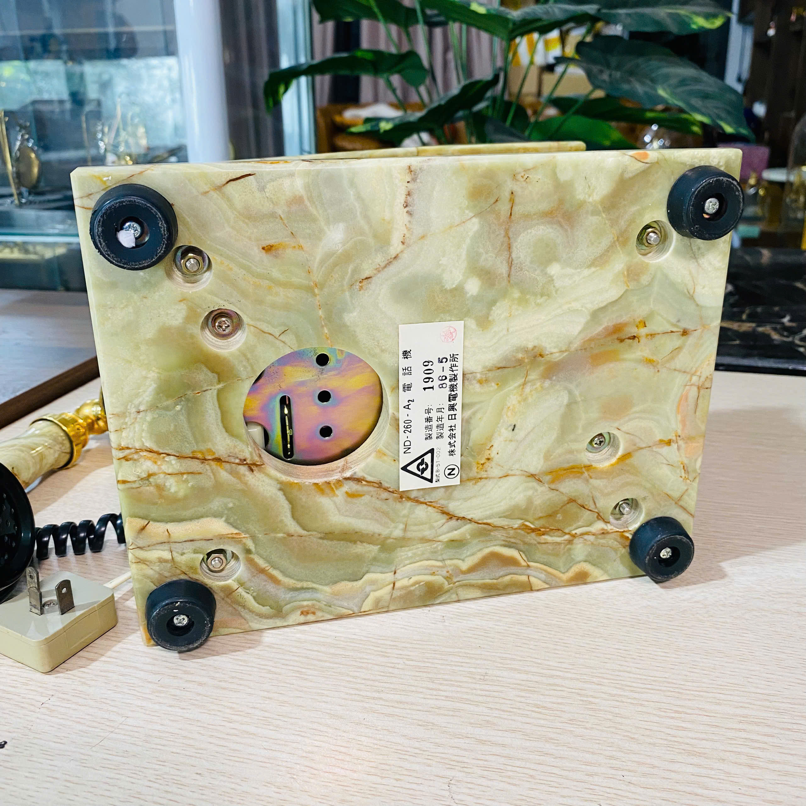 Điện thoại để bàn Châu Âu đẹp long lanh