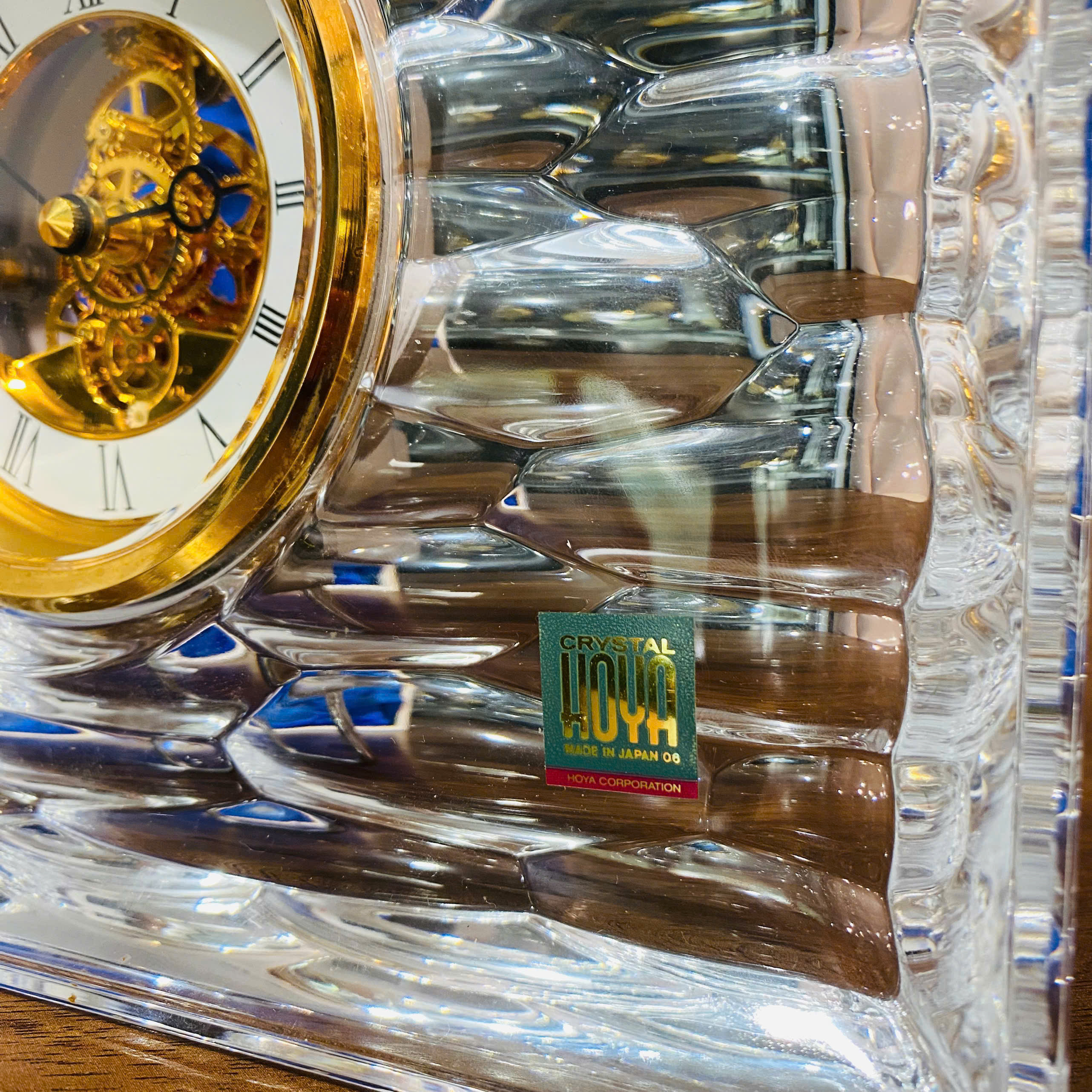 Đồng hồ để bàn Hoya pha lê nổi tiếng, kèm hộp