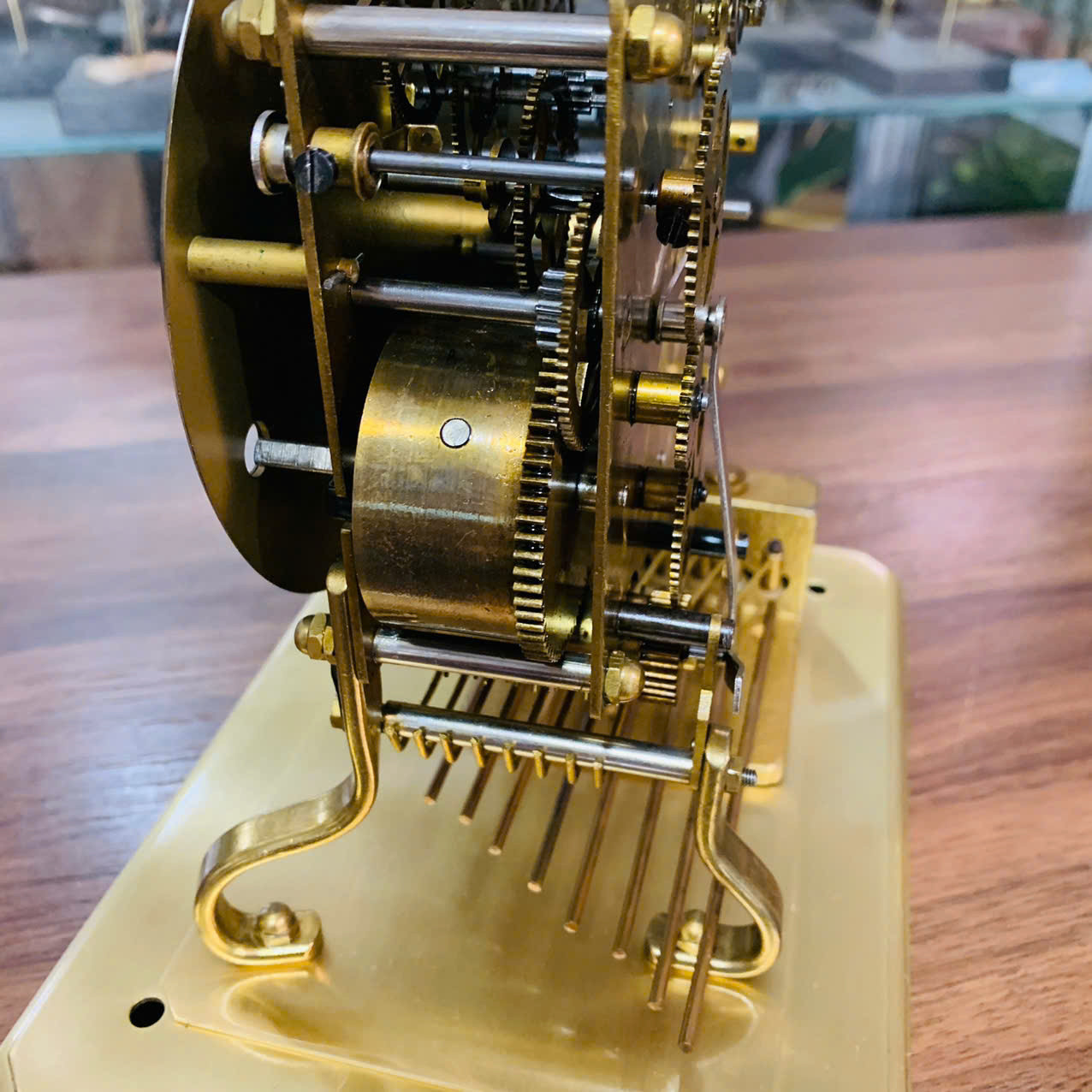 Đồng hồ để bàn Schatz 8 gông 8 búa 3 bản nhạc