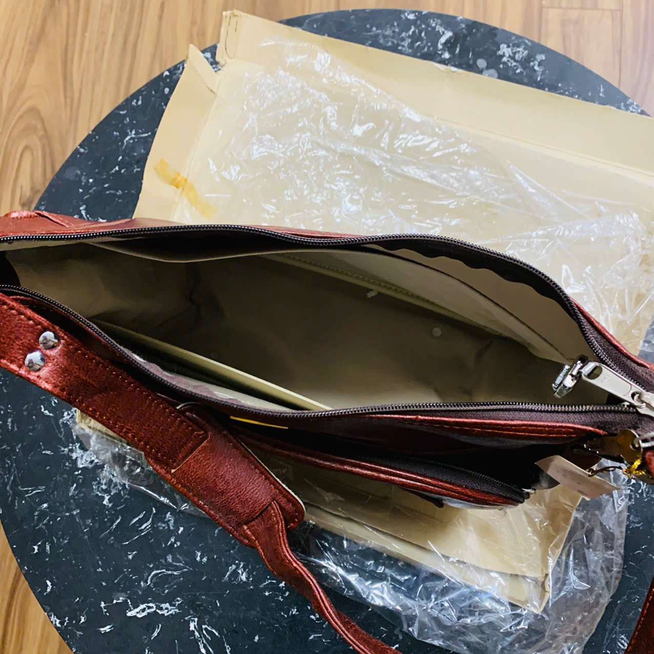 Túi da Luggage & Bags, Japan