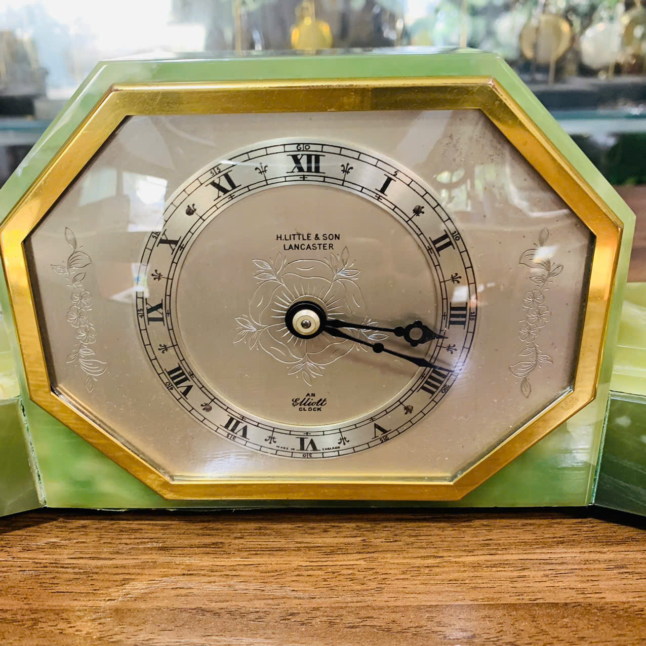 Đồng hồ để bàn Elliott Anh Quốc độc đáo