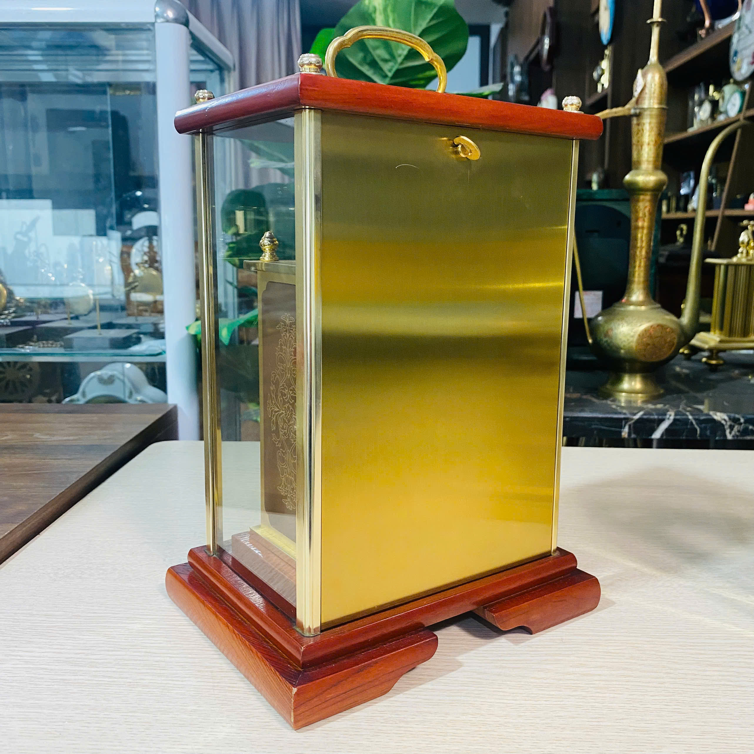 Đồng hồ để bàn Seiko chuông chén