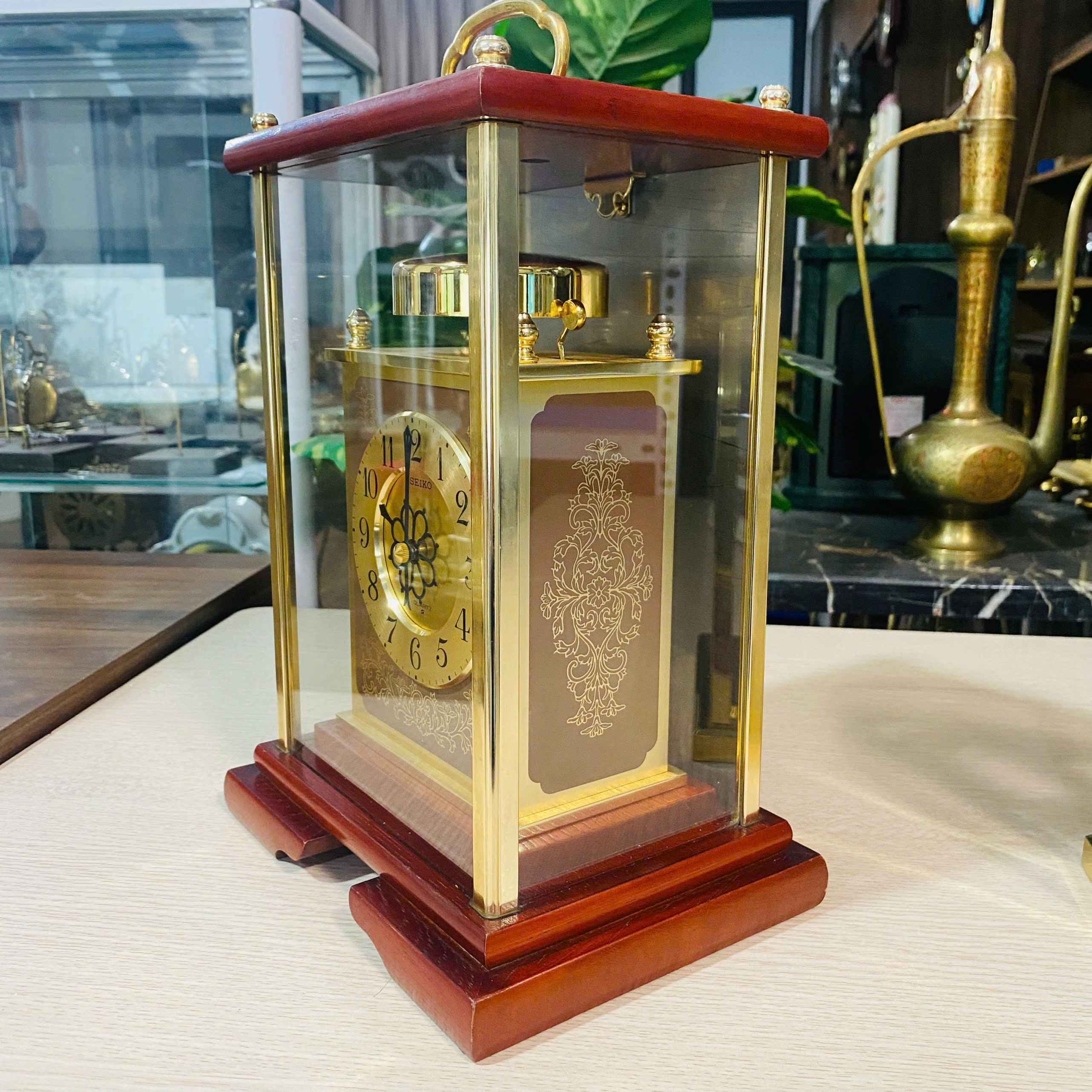 Đồng hồ để bàn Seiko chuông chén