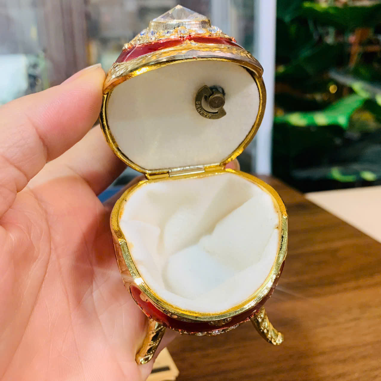 Hộp nhạc Sankyo thiết kế sang trọng, mới kèm hộp