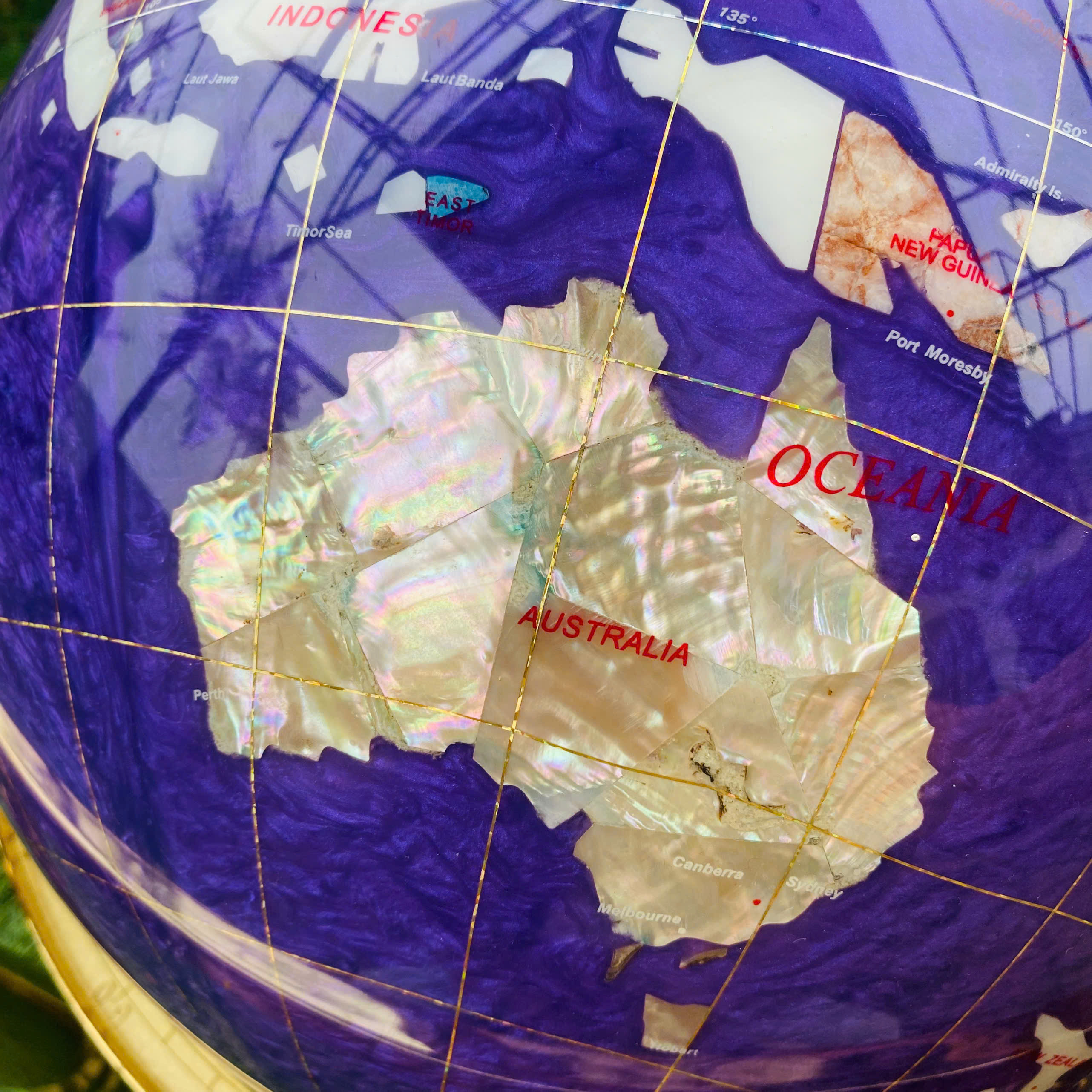 Địa cầu khảm đá màu 3D, tứ trụ size đại đẹp xuất sắc