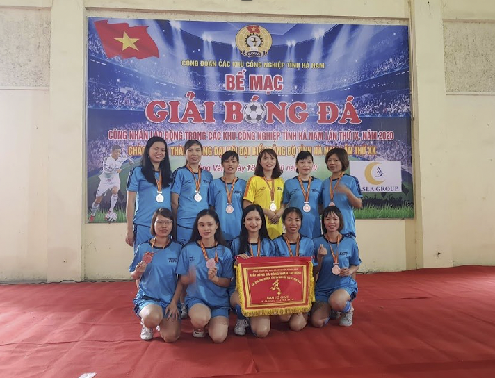 ĐỘI TUYỂN NỮ TANIGUCHI GIÀNH GIẢI BA “GIẢI BÓNG ĐÁ CÔNG NHÂN LAO ĐỘNG CÁC KCN TỈNH HÀ NAM LẦN THỨ IX – NĂM 2020”