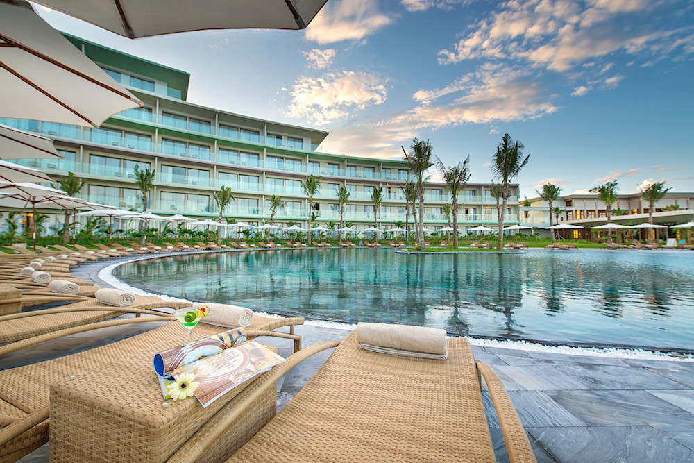 GIỚI THIỆU QUẦN THỂ NGHỈ DƯỠNG FLC SAMSON BEACH & GOLF RESORT