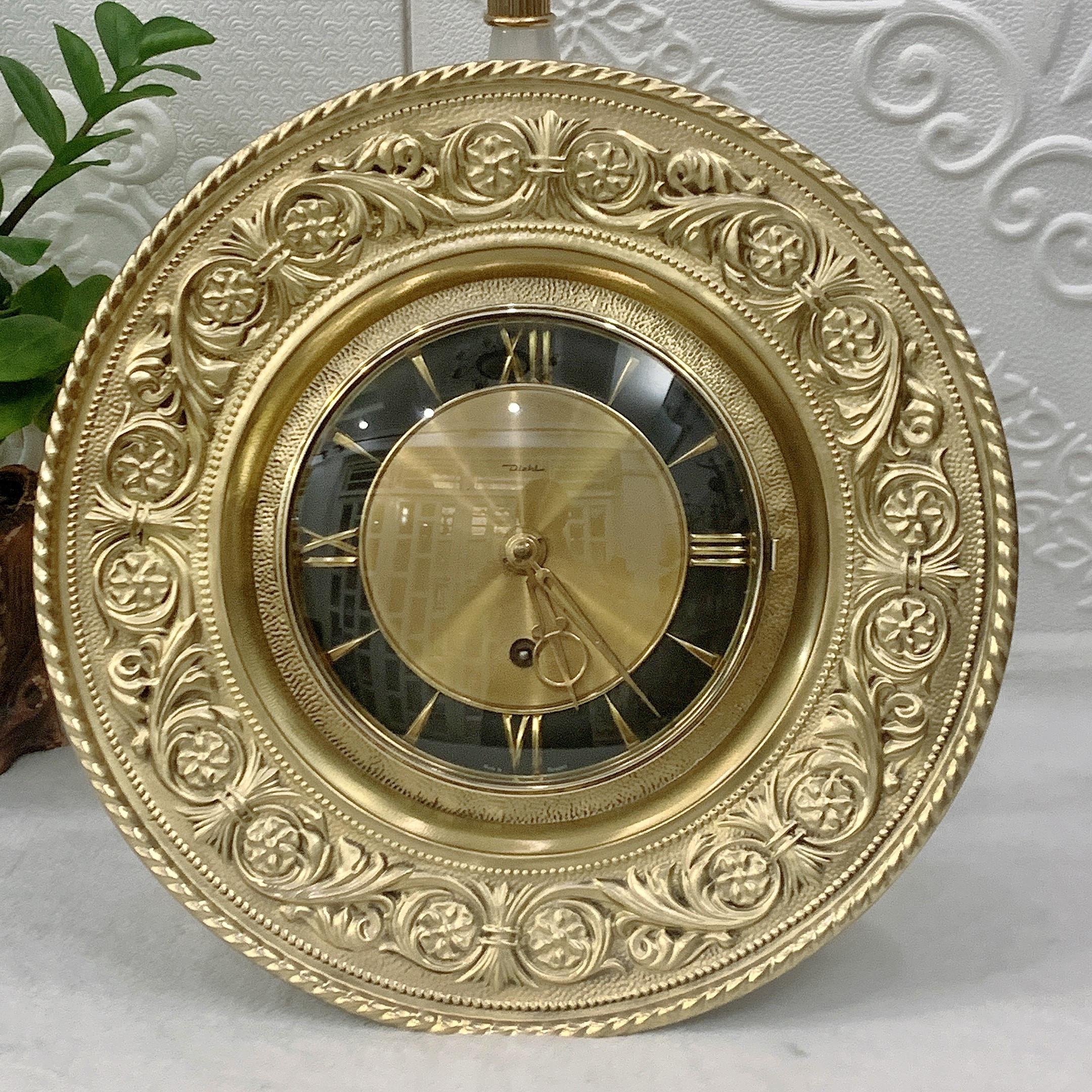 Đồng hồ treo tường Diehl