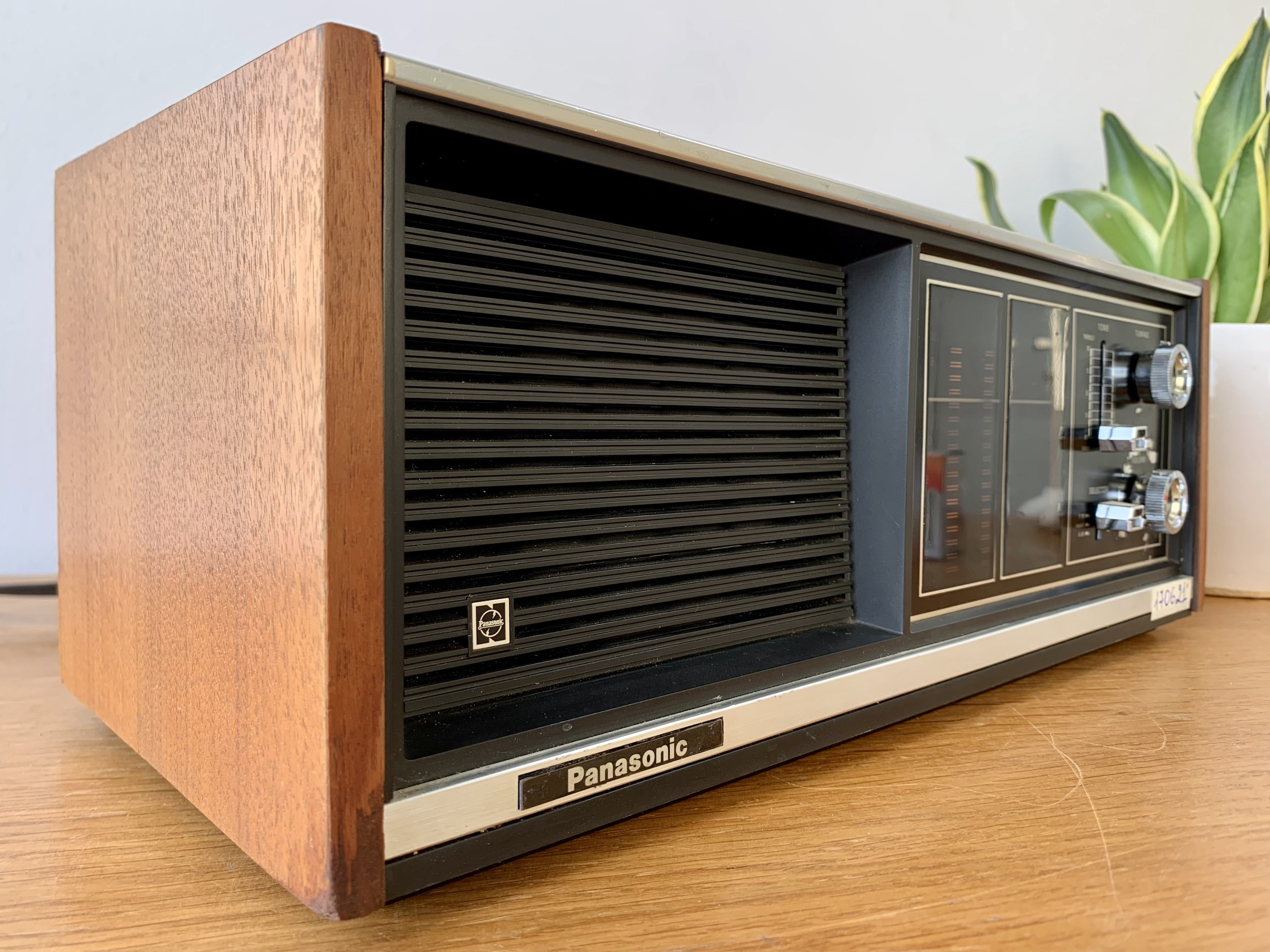 Radio Panasonic model RE-7371 Japan