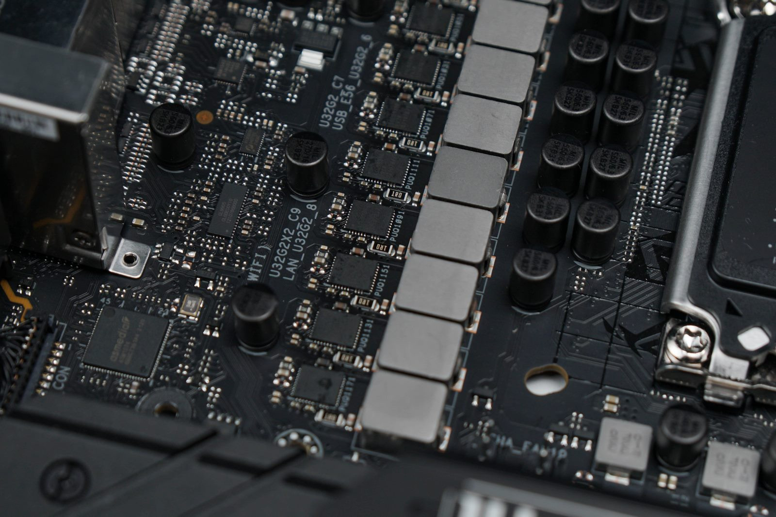 [Tất tần tật về Bo mạch chủ] Mạch VRM trên Bo mạch chủ – Tầm quan trọng của nó (Phần 1)