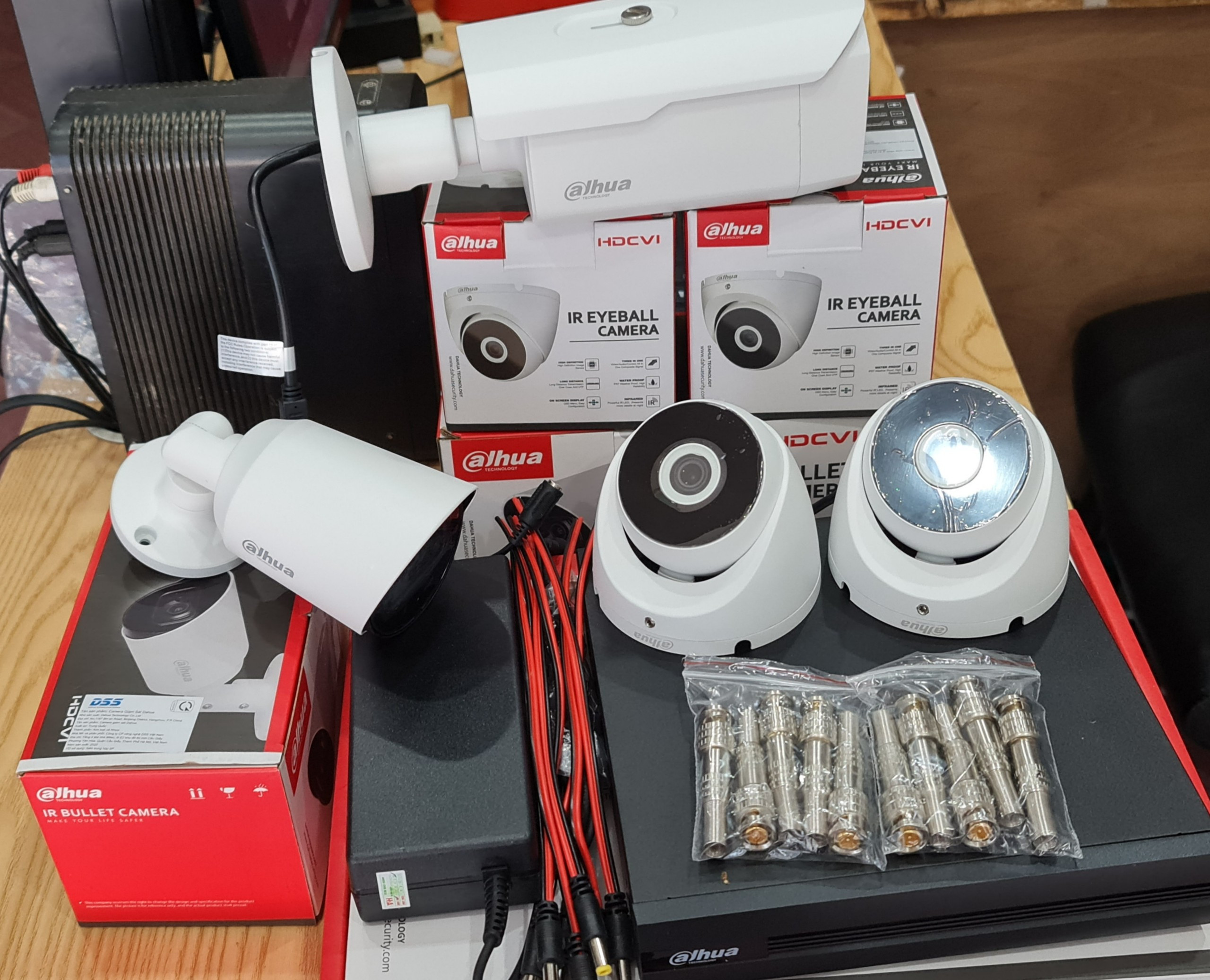 Lắp đặt trọn bộ 6 camera 1080P