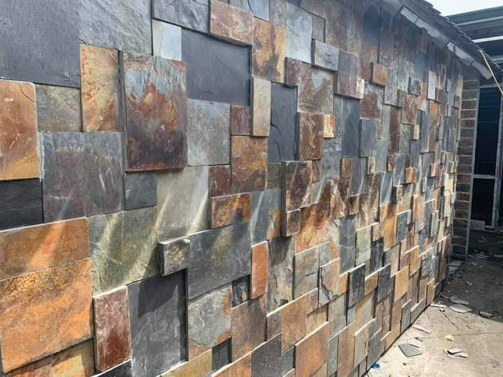 Đá đa sắc ốp