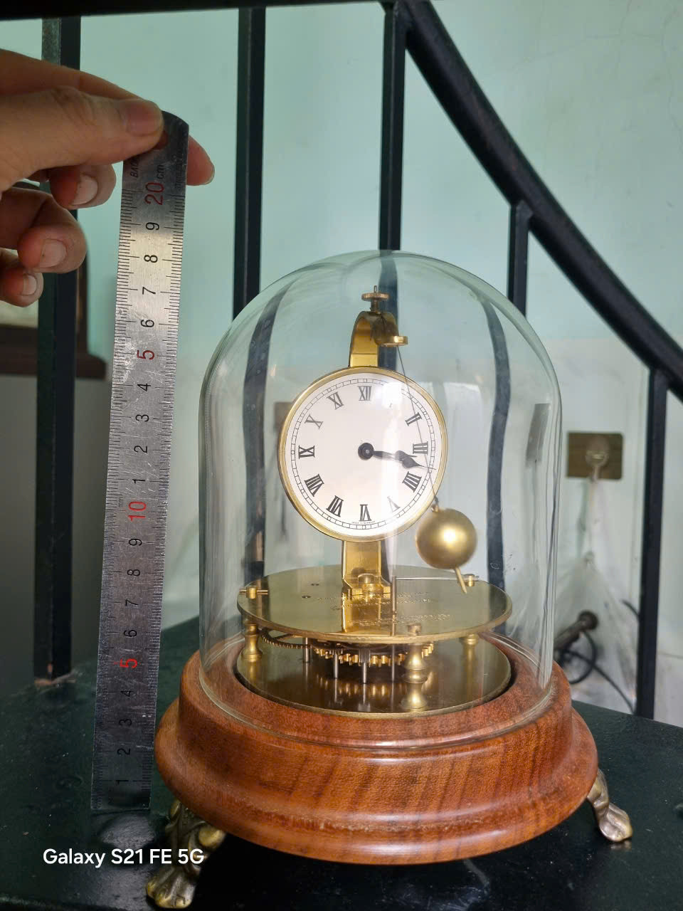 Đồng hồ úp ly bi quăng hàng hiếm