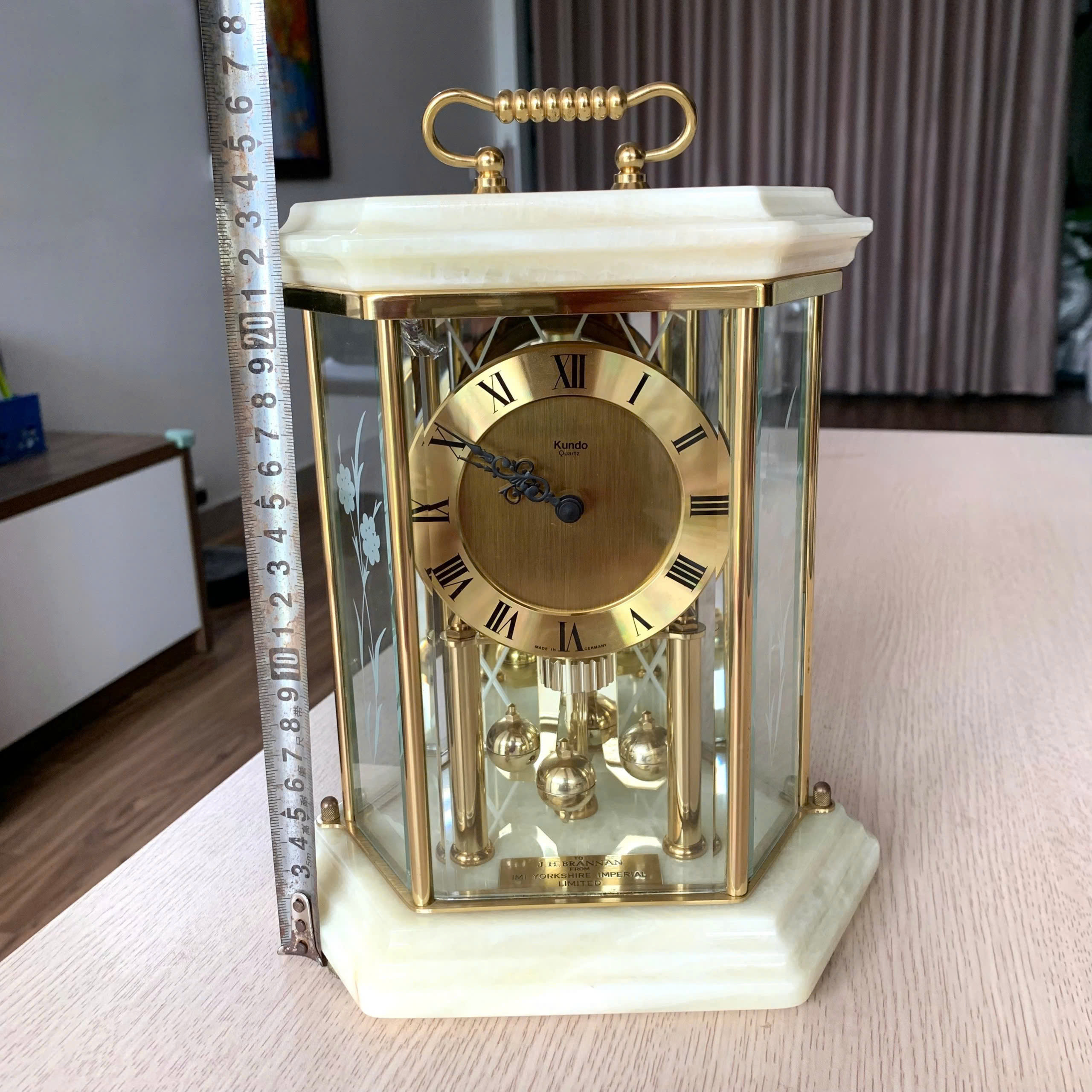 Đồng hồ lục lăng Kundo Đức, đá cẩm thạch
