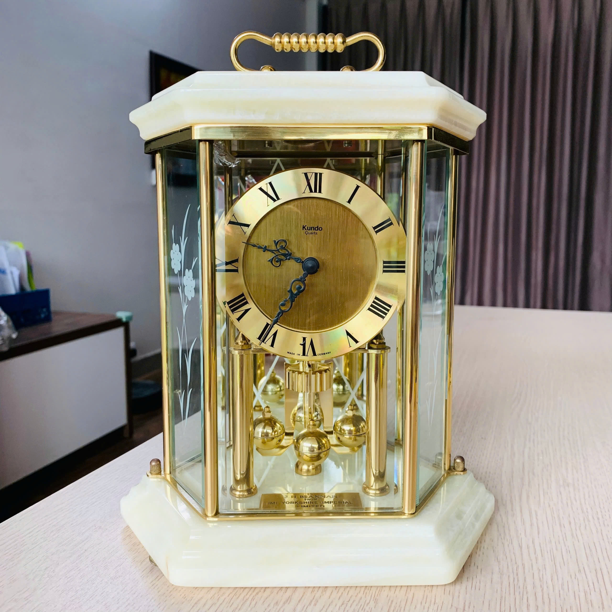 Đồng hồ lục lăng Kundo Đức, đá cẩm thạch