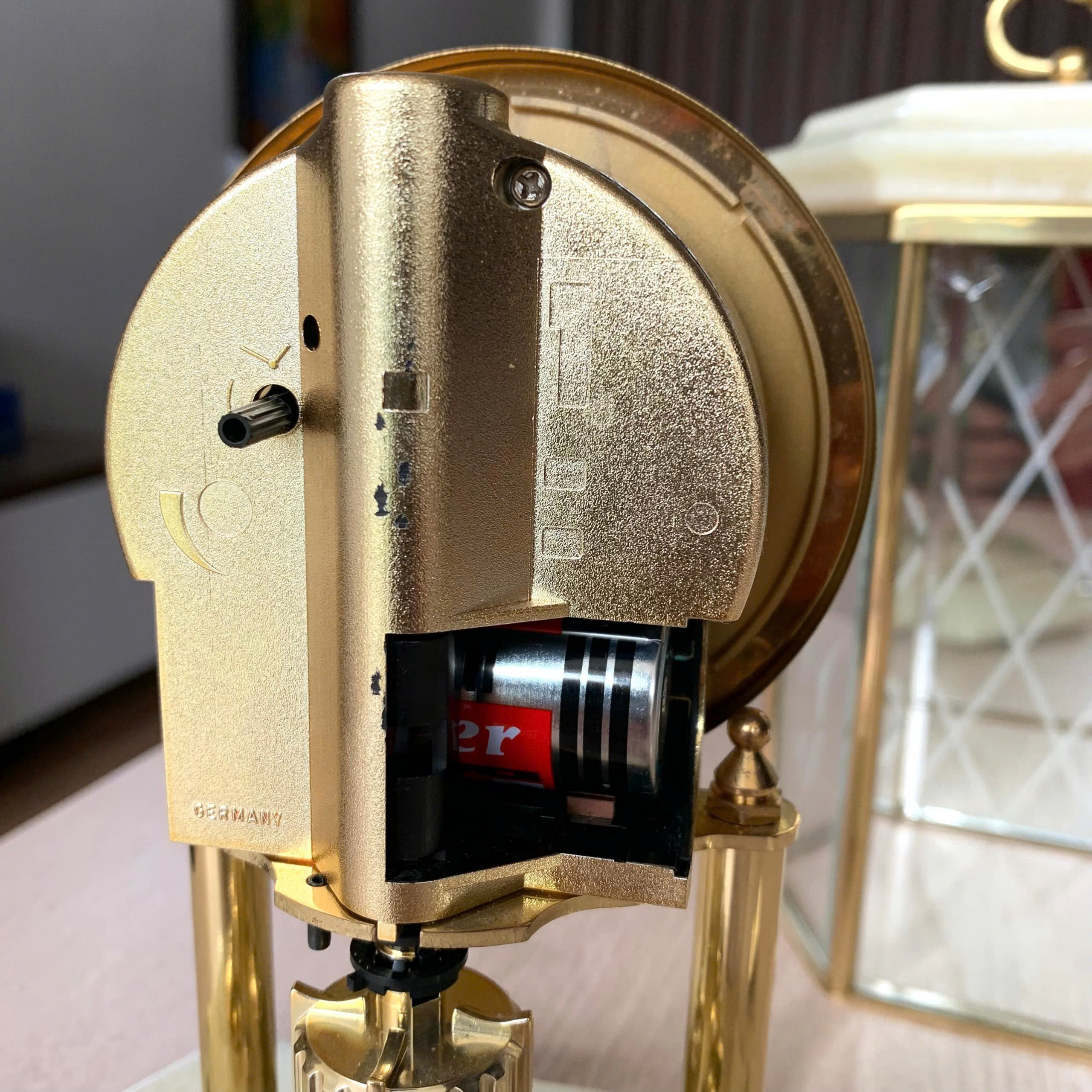 Đồng hồ lục lăng Kundo Đức, đá cẩm thạch