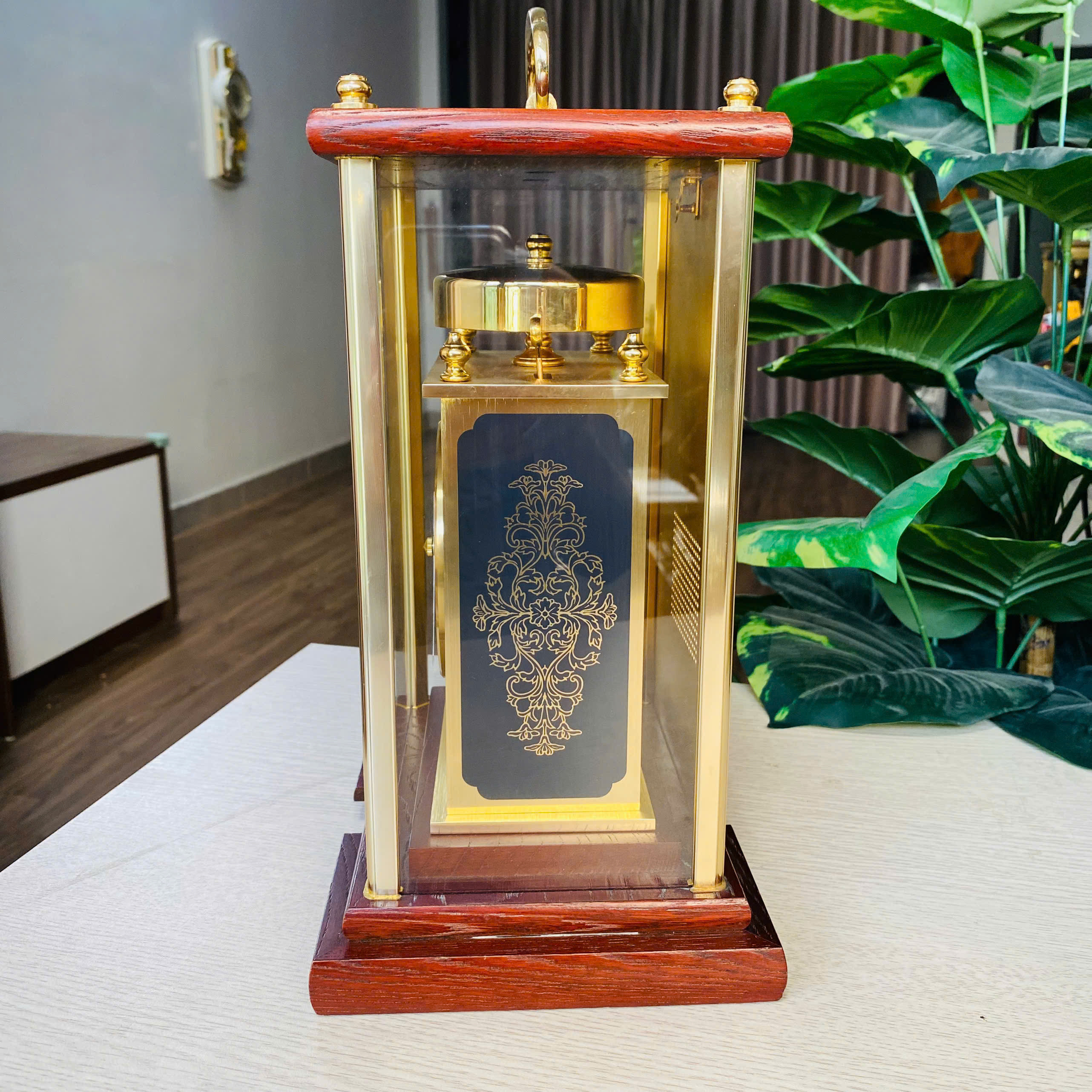 Đồng hồ để bàn Seiko chuông chén