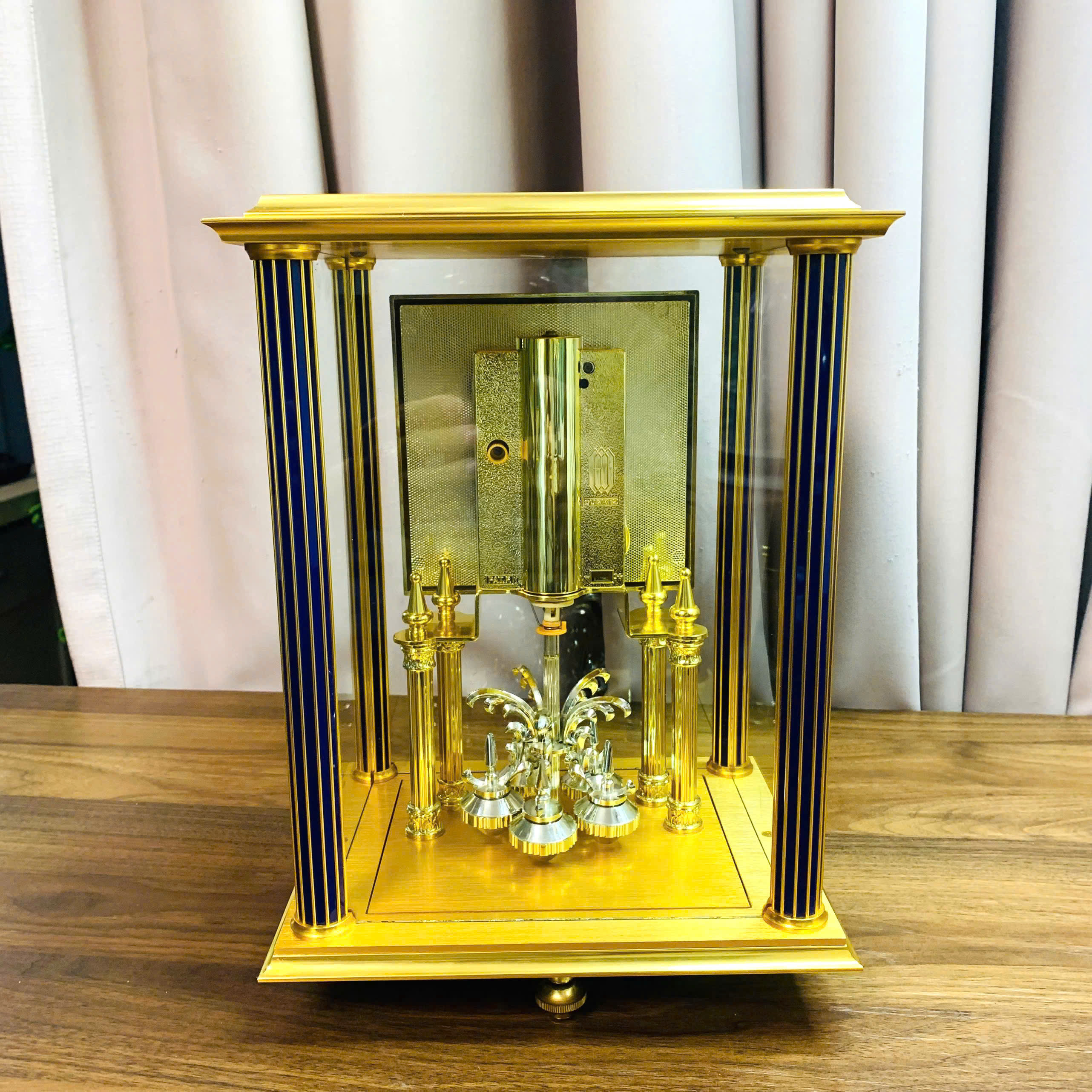 Đồng hồ để bàn Master to đẹp hoành tráng