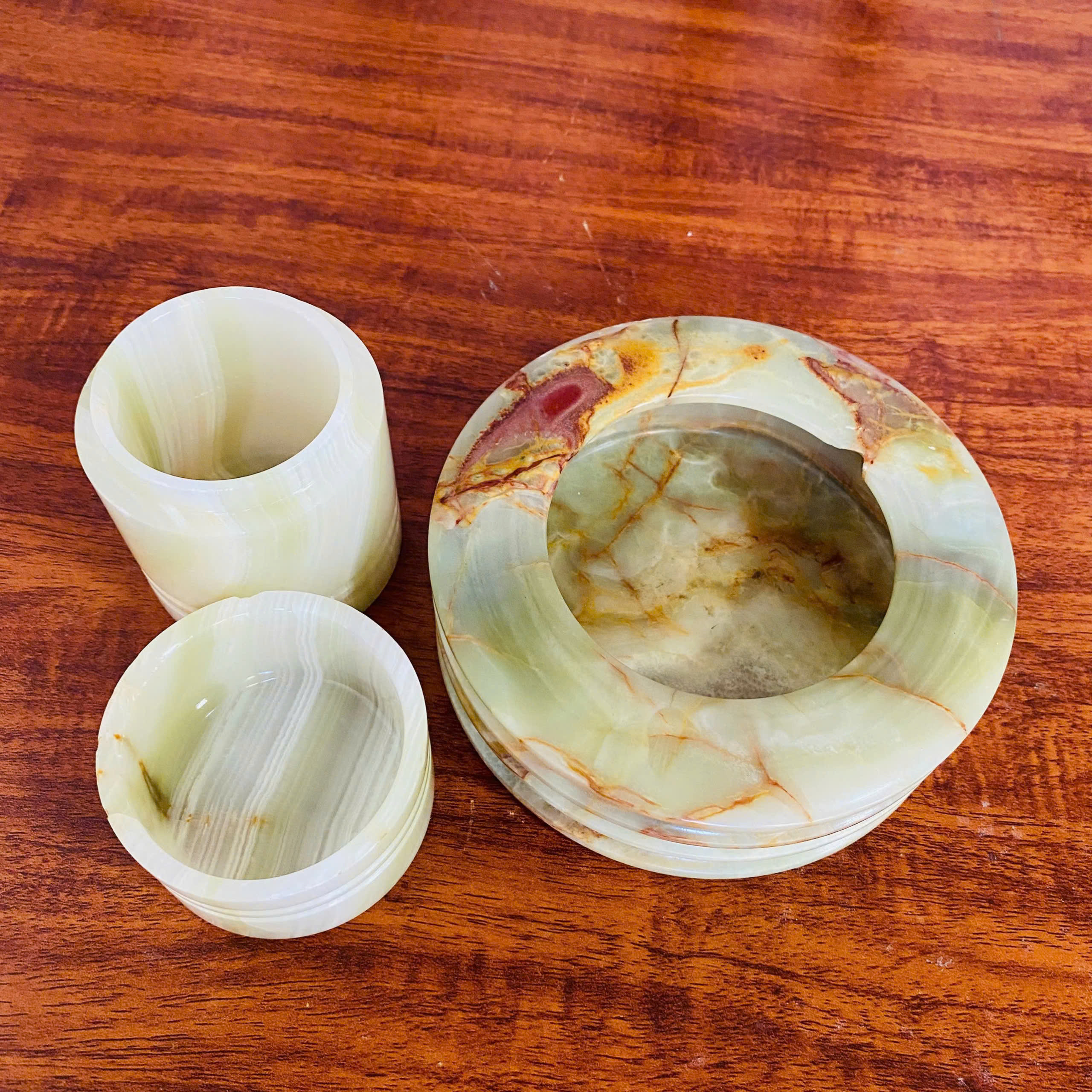 Gạt tàn đá ngọc xanh Onyx tự nhiên