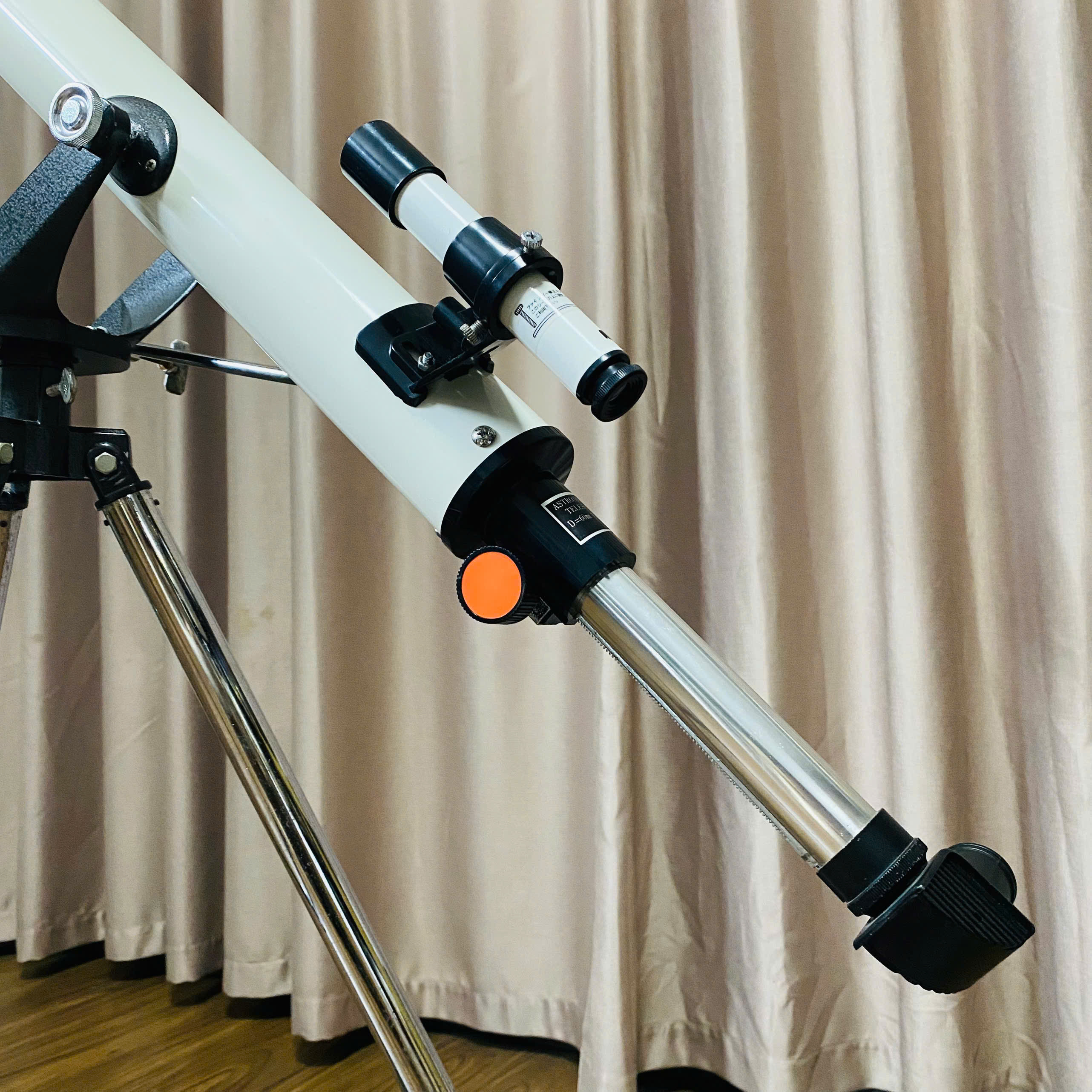 Ống nhòm Family 800DX Japan