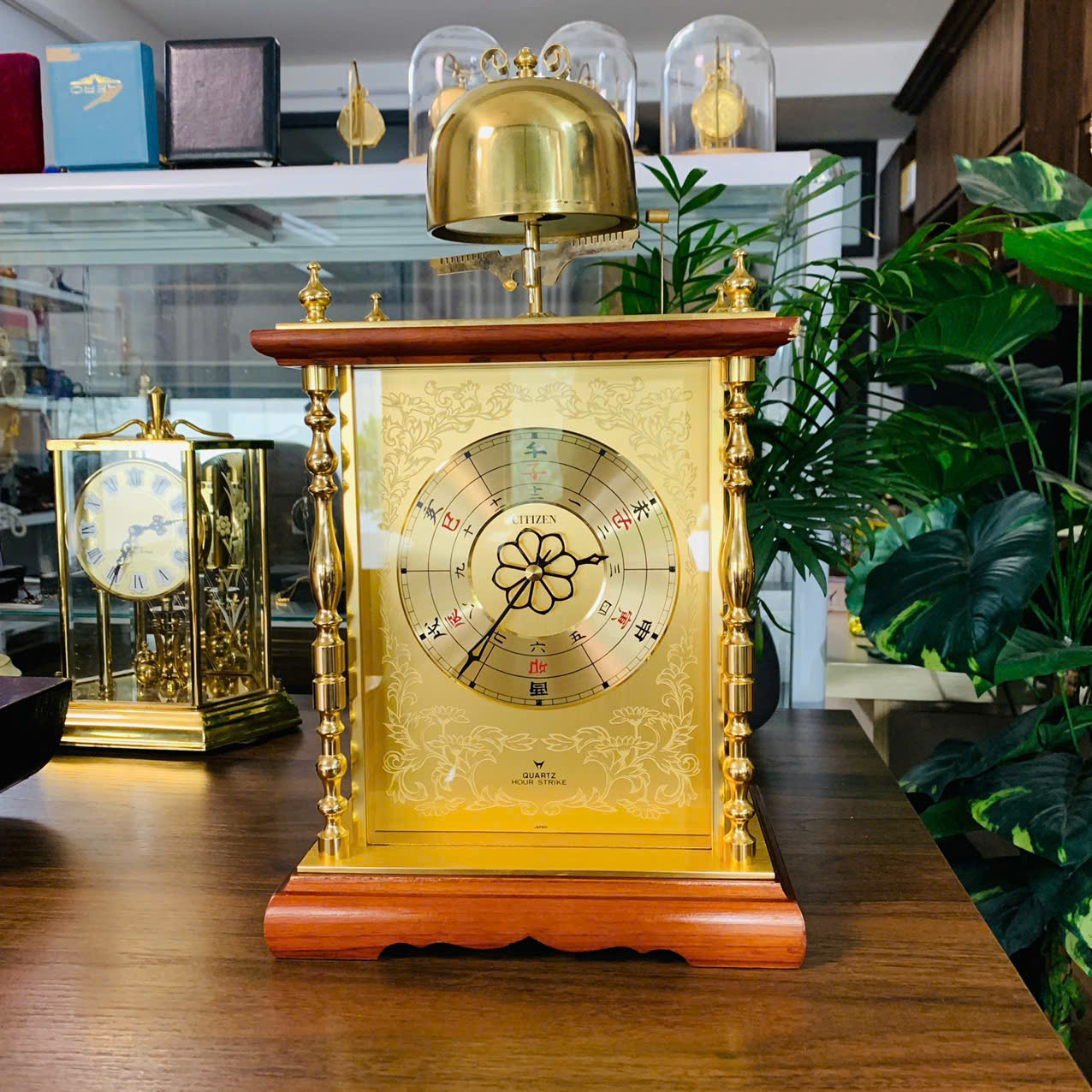 Đồng hồ để bàn Citizen chuông điểm giờ
