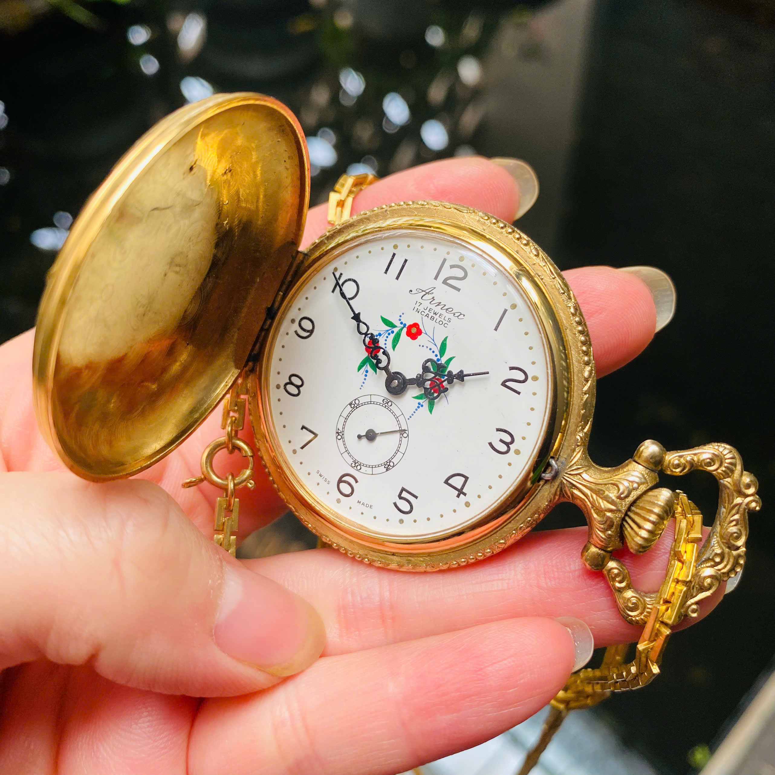Đồng hồ quýt Arnex máy vàng