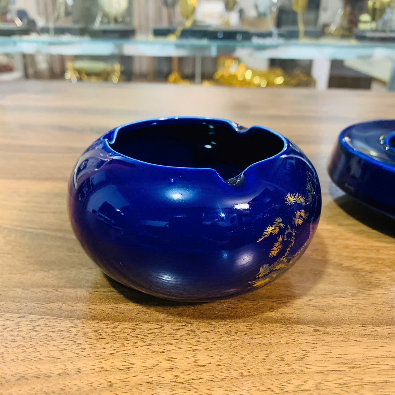 Cặp gạt tàn sứ xanh coban Japan