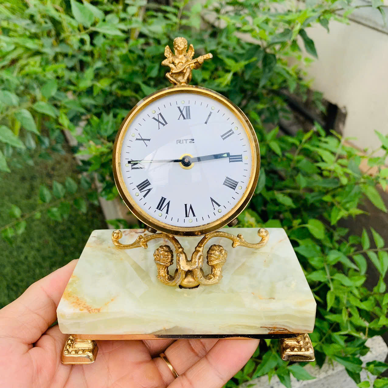 Đồng hồ báo thức RITZ cót ngày