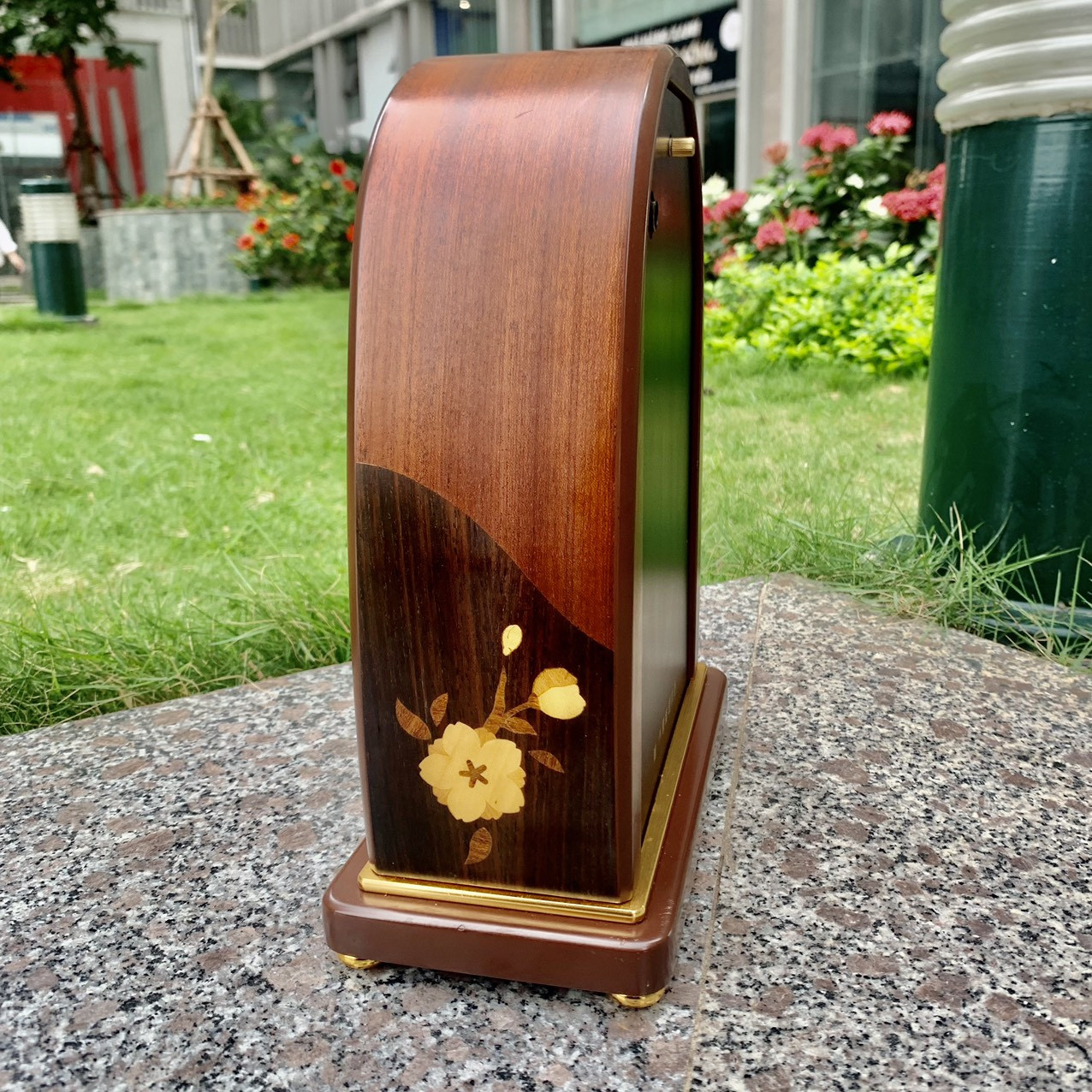 Đồng hồ để bàn Seiko phiên bản thủ tướng